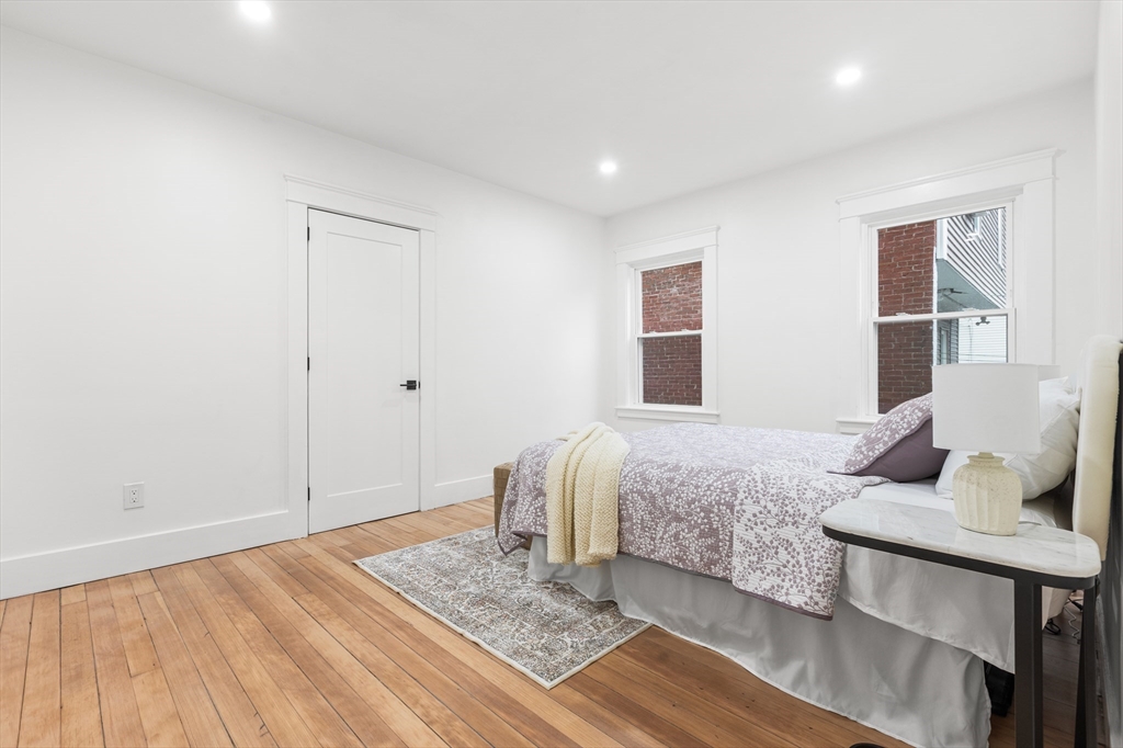 22 Prescott Street, Unit 1 Salem, MA 01970 - Photo 16 of 38