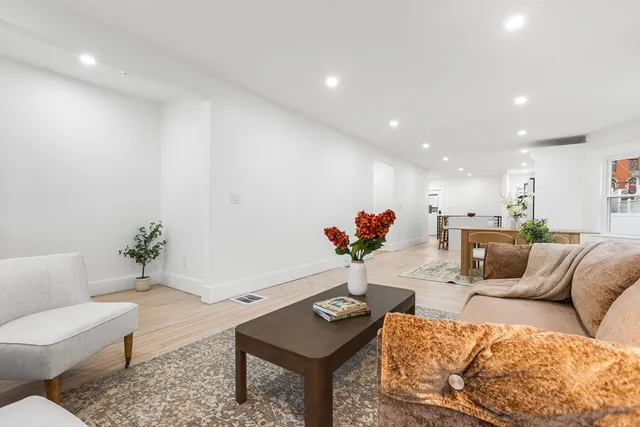 $689,000 | 22 Prescott Street, Unit 1, Salem, MA 01970