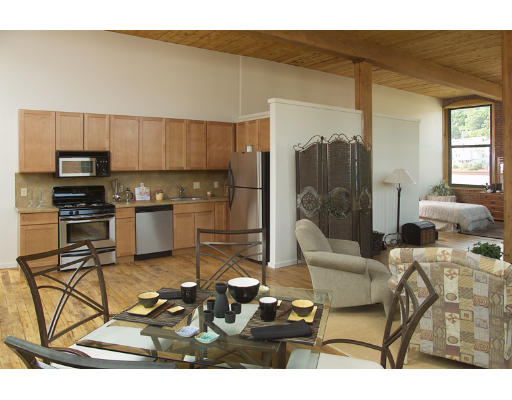 1 Envelope Terrace, Unit 206 Worcester, MA 01604 - Photo 1 of 1 Gallery Image 1