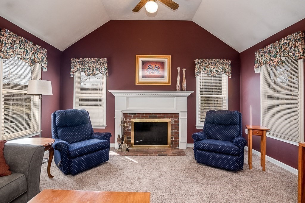 114 Saunders Road Norwood, MA 02062 - Photo 7 of 40 Gallery Image 7
