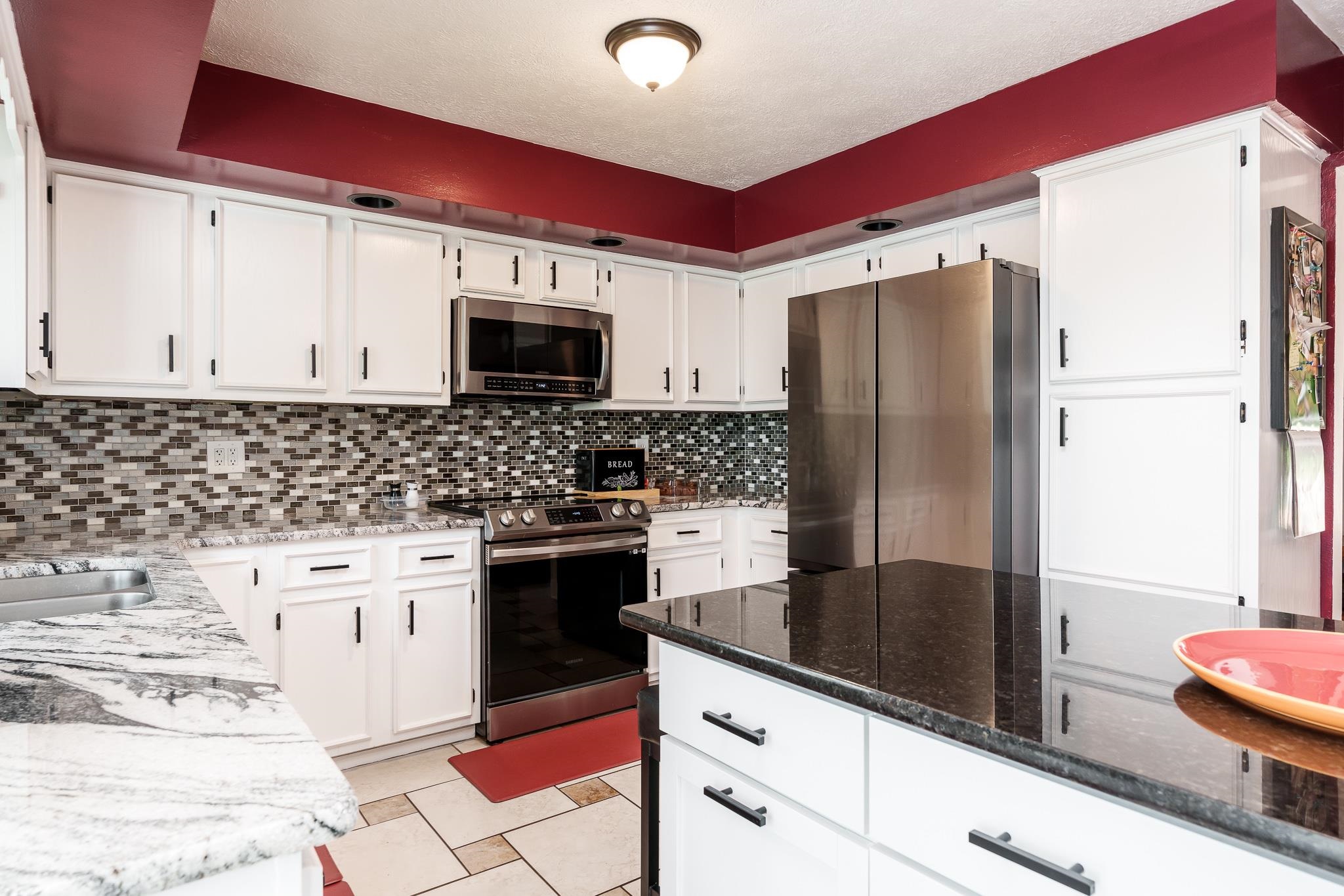 280 Knoll Road Belvidere, IL 61008 - Photo 19 of 58
