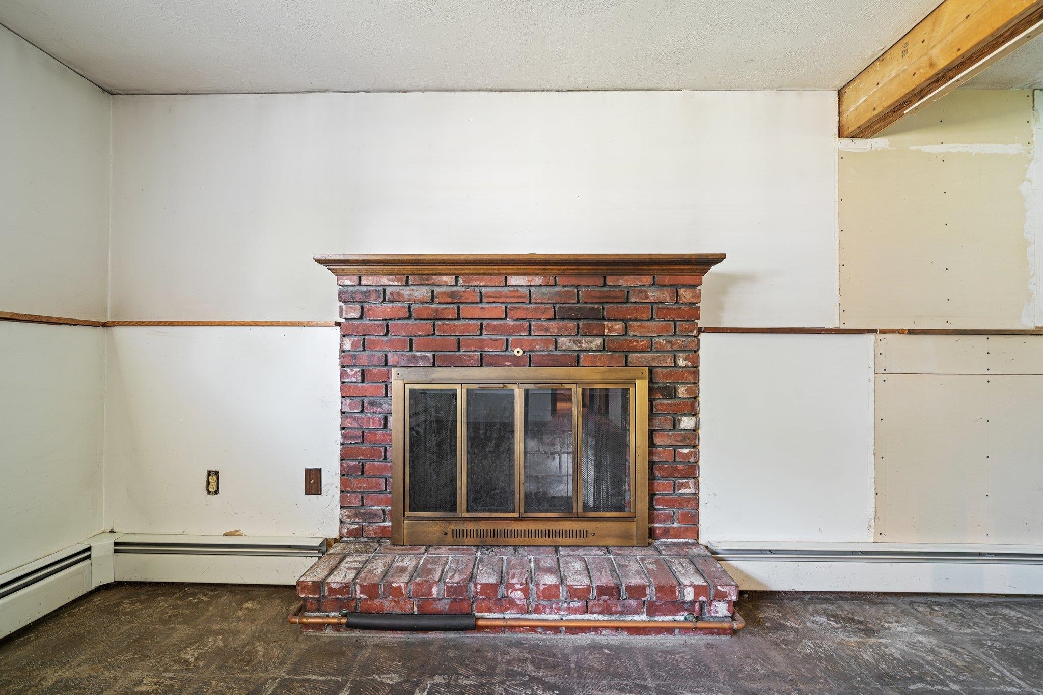 5 Clydesdale Road Salem, NH 03079 - Photo 23 of 31 Gallery Image 23