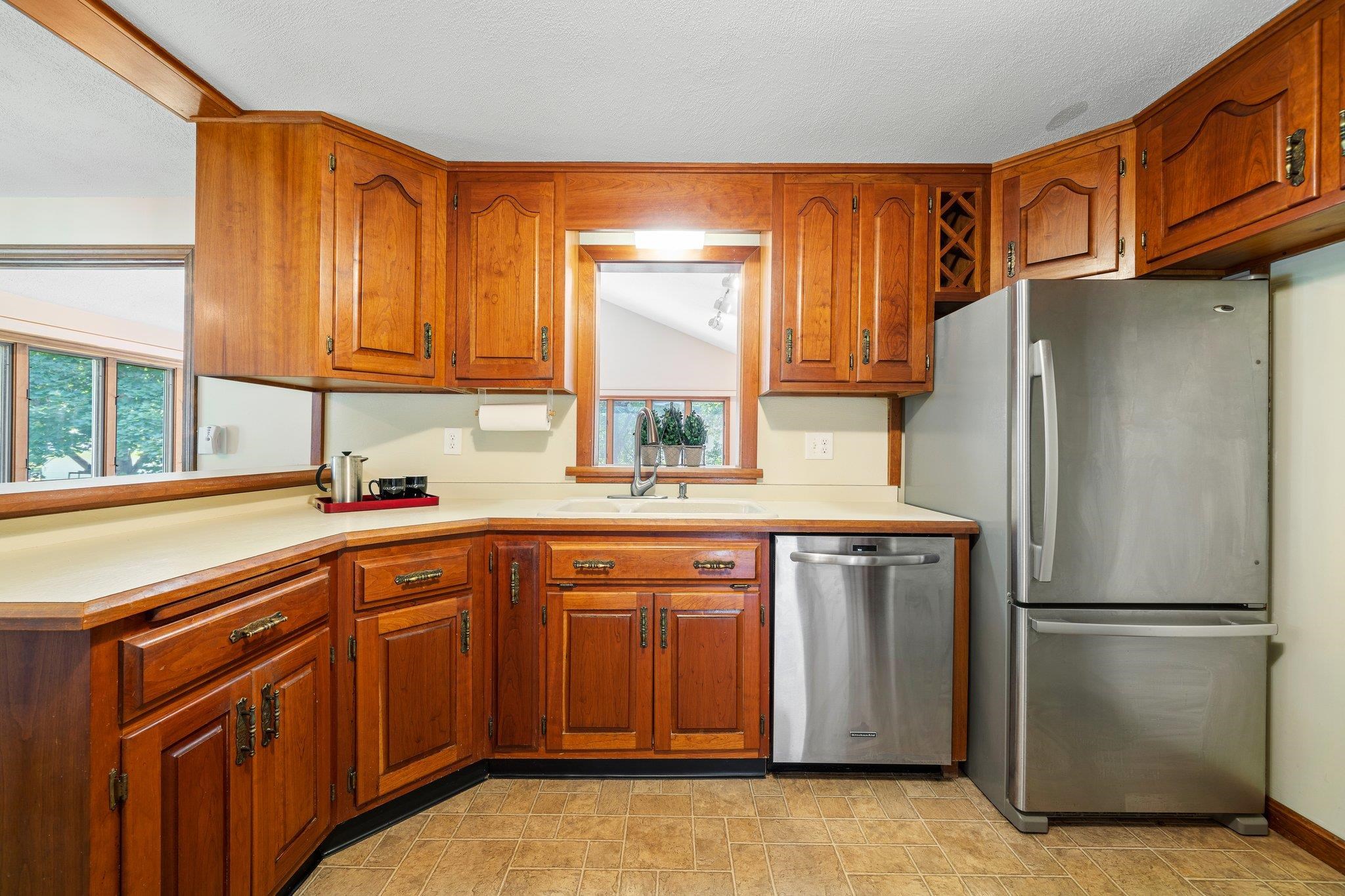 5 Clydesdale Road Salem, NH 03079 - Photo 5 of 31 Gallery Image 5