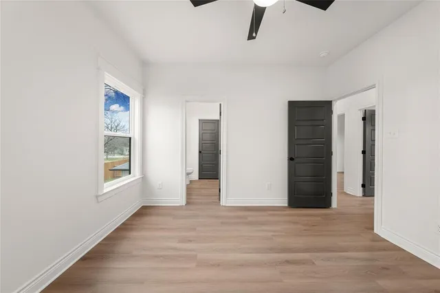 $279,900 | 307 Live Oak Trail Valley Mills, Valley Mills, TX 76689