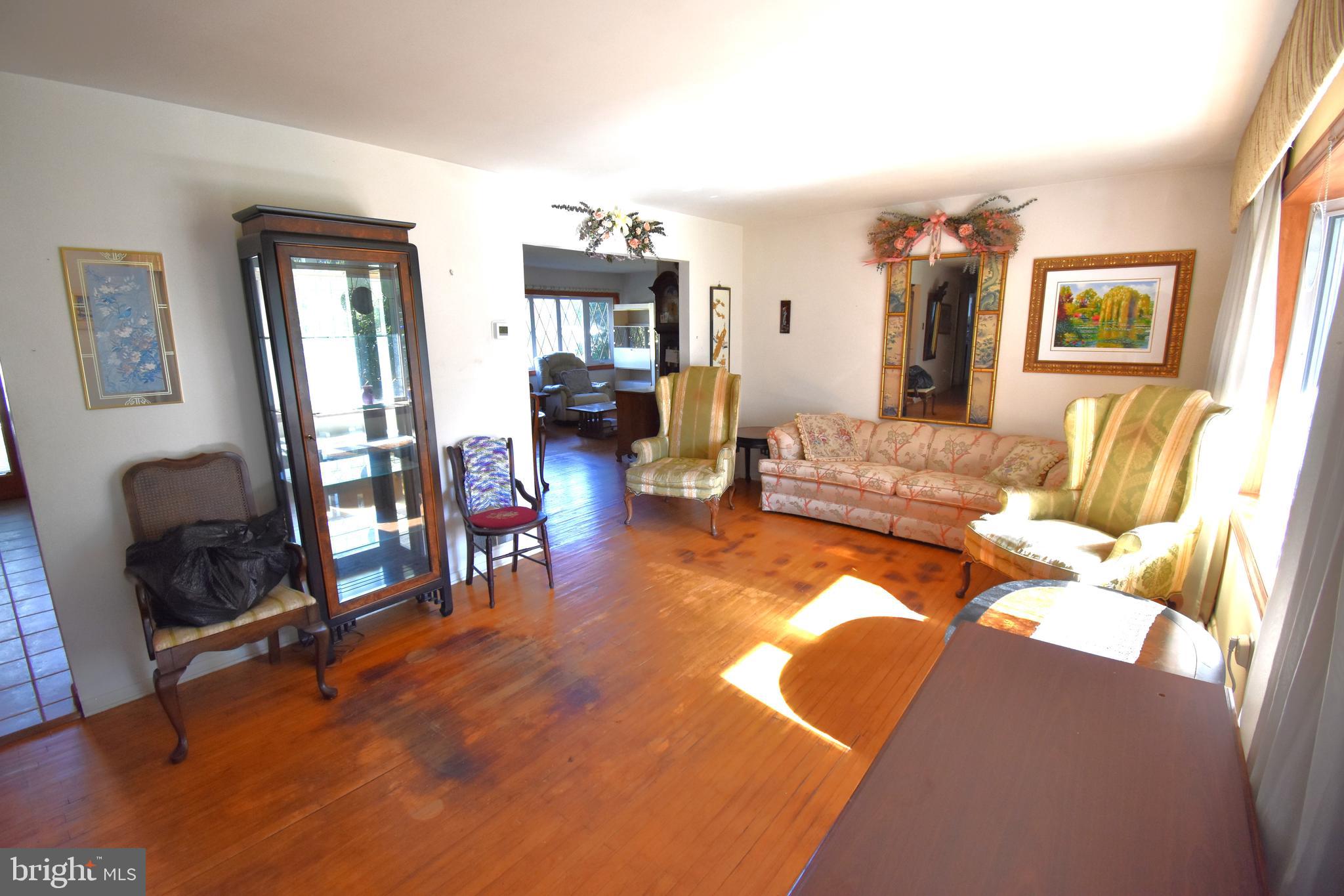 501 Valmore Road Fairless Hills, PA 19030 - Photo 3 of 17 Gallery Image 3
