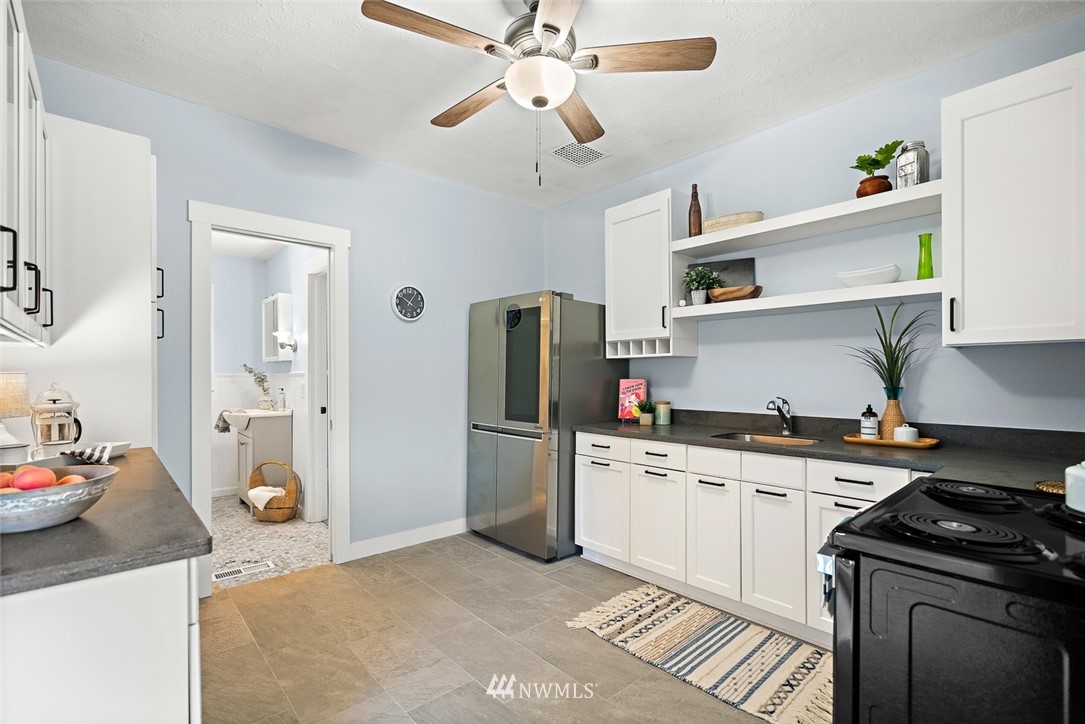 6210 South Fife Street Tacoma, WA 98409 - Photo 11 of 29