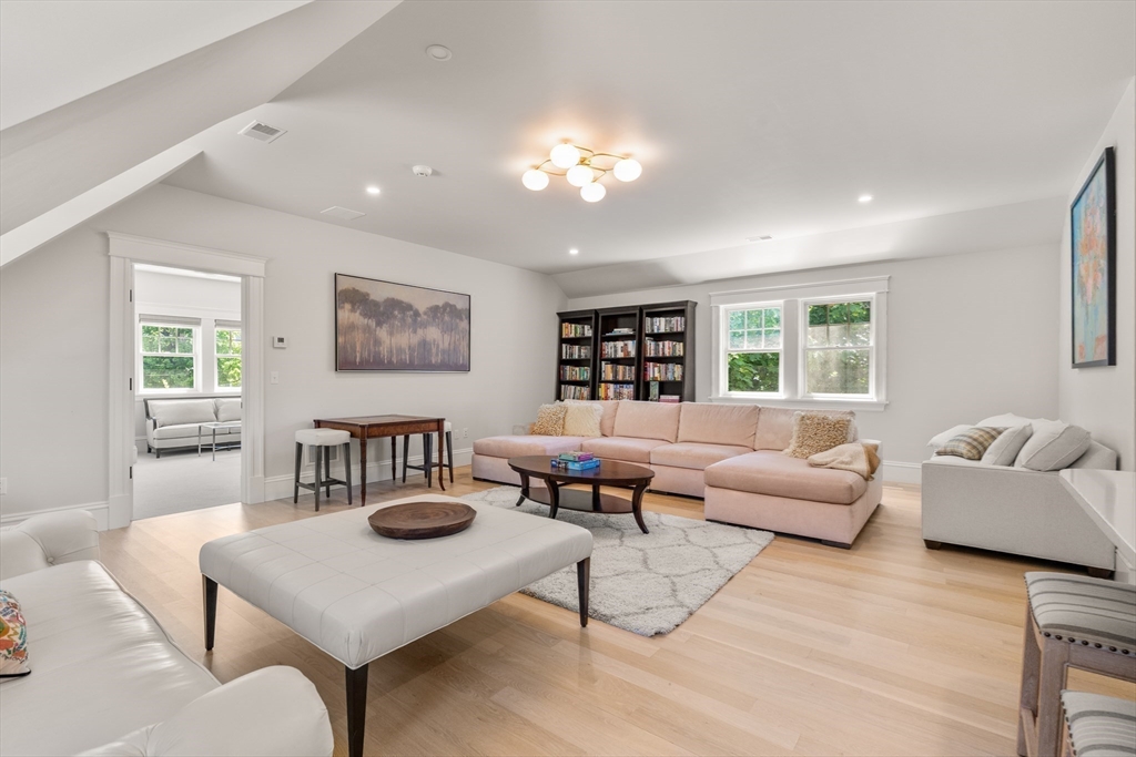 15 Proctor Street Manchester, MA 01944 - Photo 31 of 42