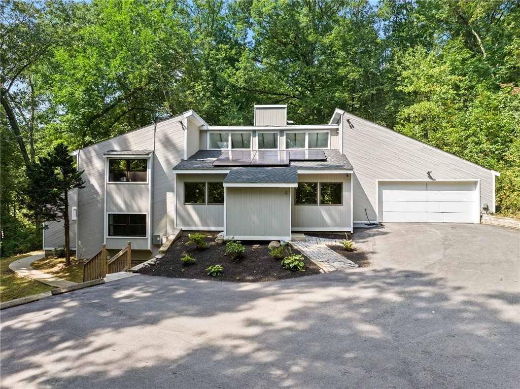 2 Premisy Hill Road North Smithfield, RI 02896 - Photo 1 of 42 Gallery Image 1
