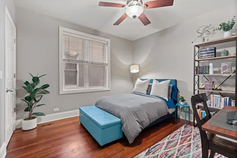 $599,900 | 2820 North Sheffield Avenue, Unit 3S, Chicago, IL 60657