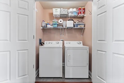 $599,900 | 2820 North Sheffield Avenue, Unit 3S, Chicago, IL 60657