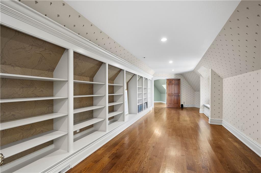 125 Froebe Road Venetia, PA 15367 - Photo 41 of 50 a view of a big room with wooden floor