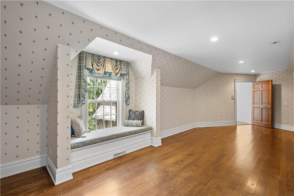 125 Froebe Road Venetia, PA 15367 - Photo 42 of 50 a view of an empty room with wooden floor and a window