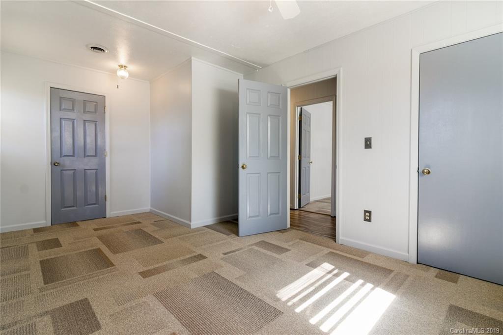 197 Souther Road Fletcher, NC 28732 - Photo 10 of 26