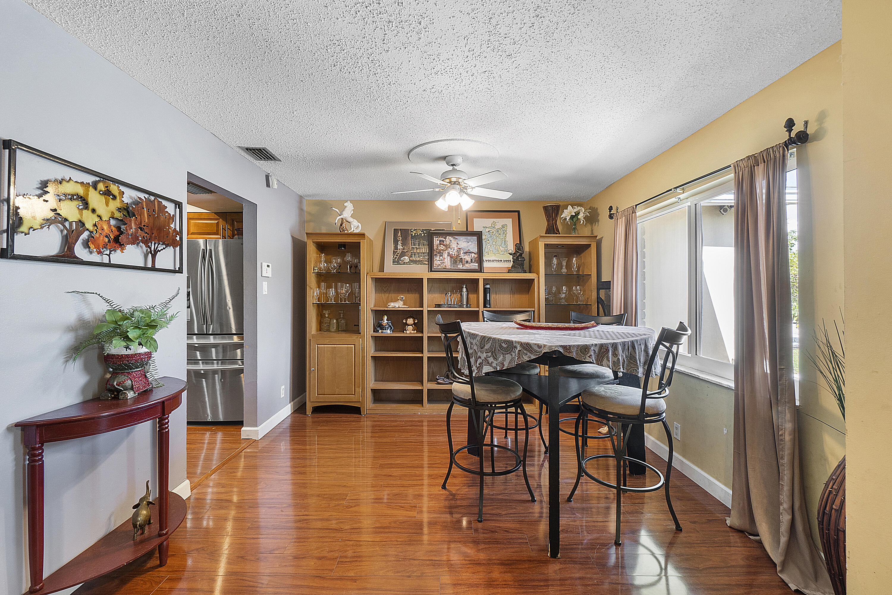 6972 Northwest 8th Street Margate, FL 33063 - Photo 16 of 50 Dining Room