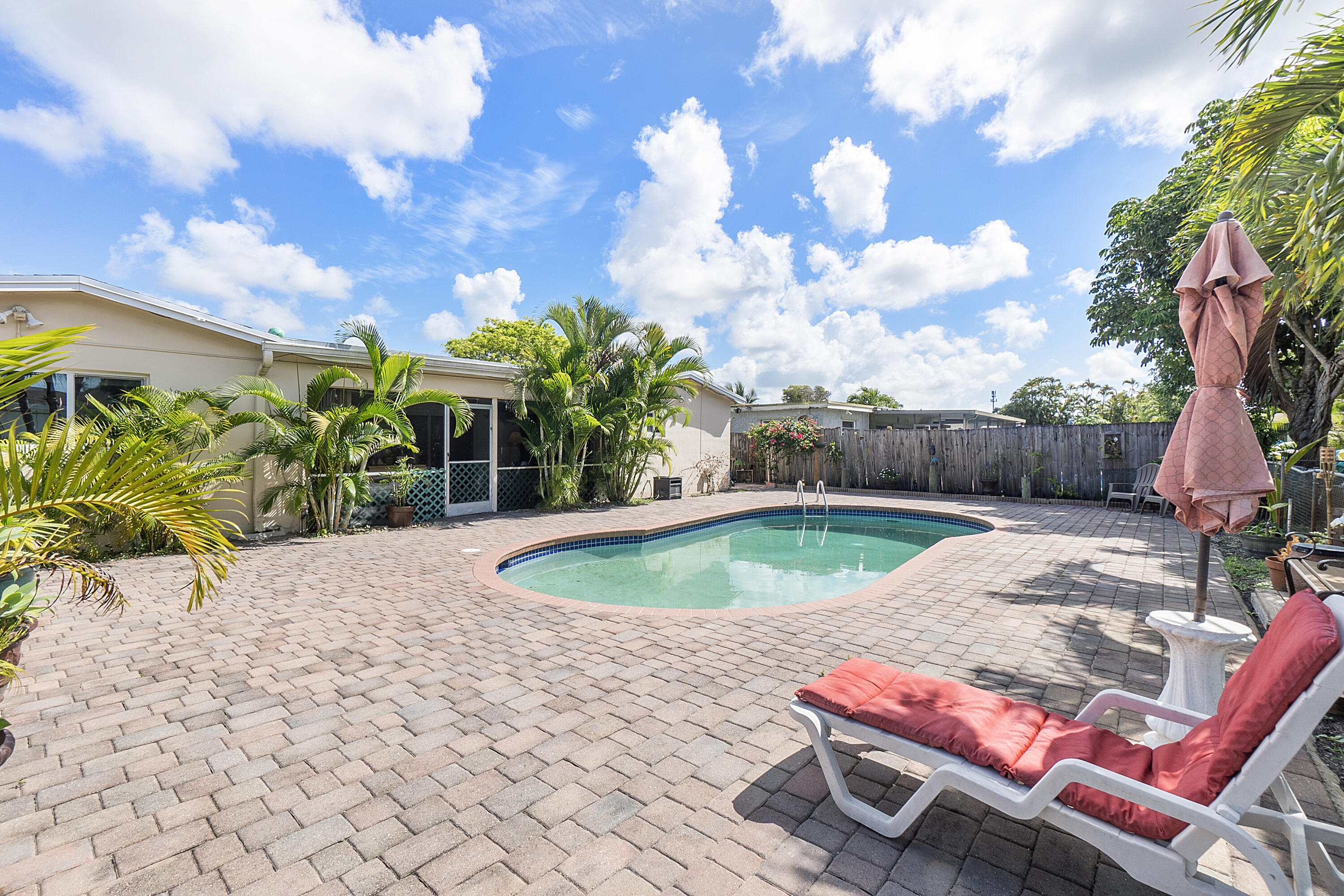 6972 Northwest 8th Street Margate, FL 33063 - Photo 39 of 50 Beautiful Pool