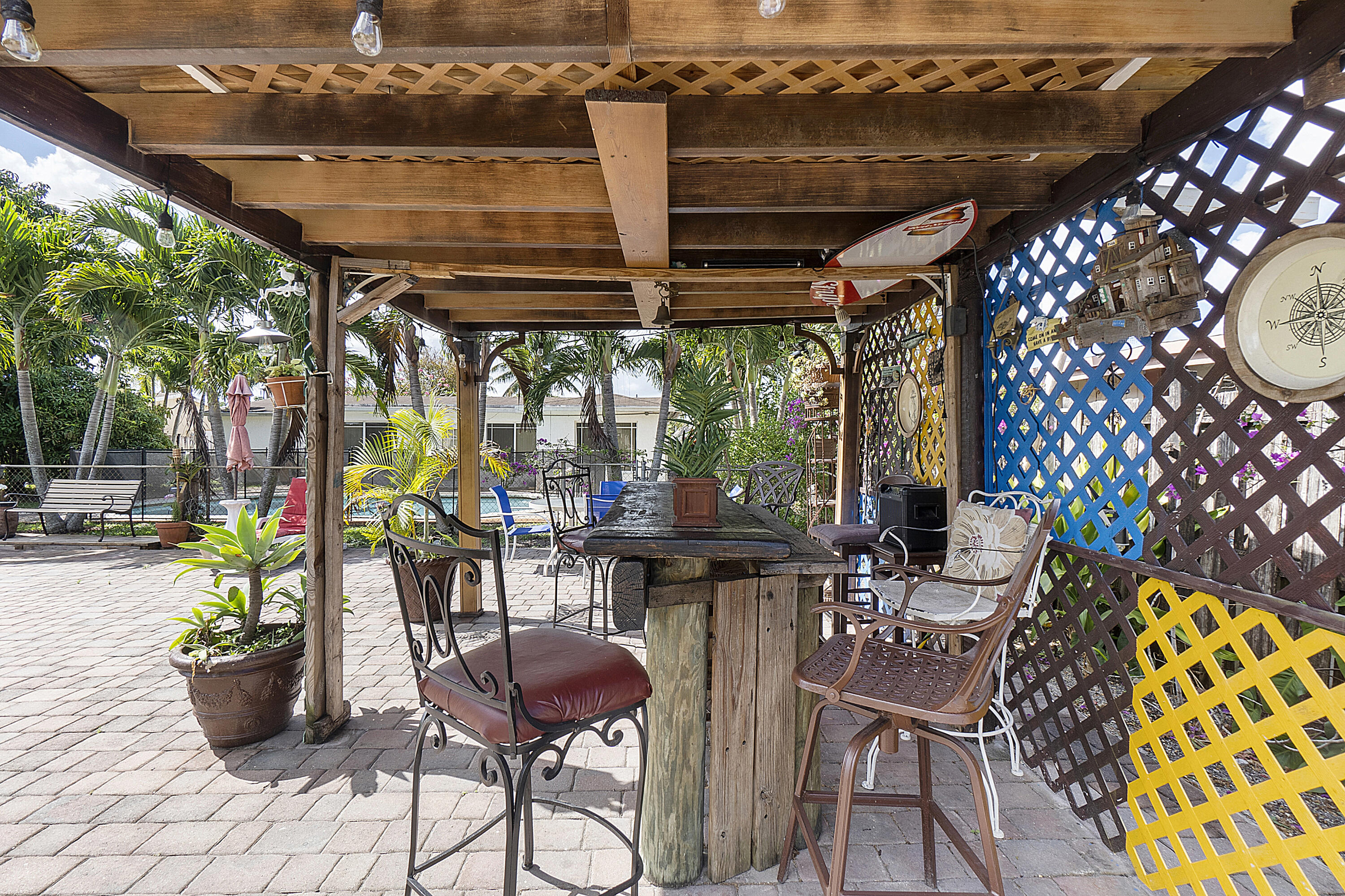 6972 Northwest 8th Street Margate, FL 33063 - Photo 41 of 50 Bar / Gazebo
