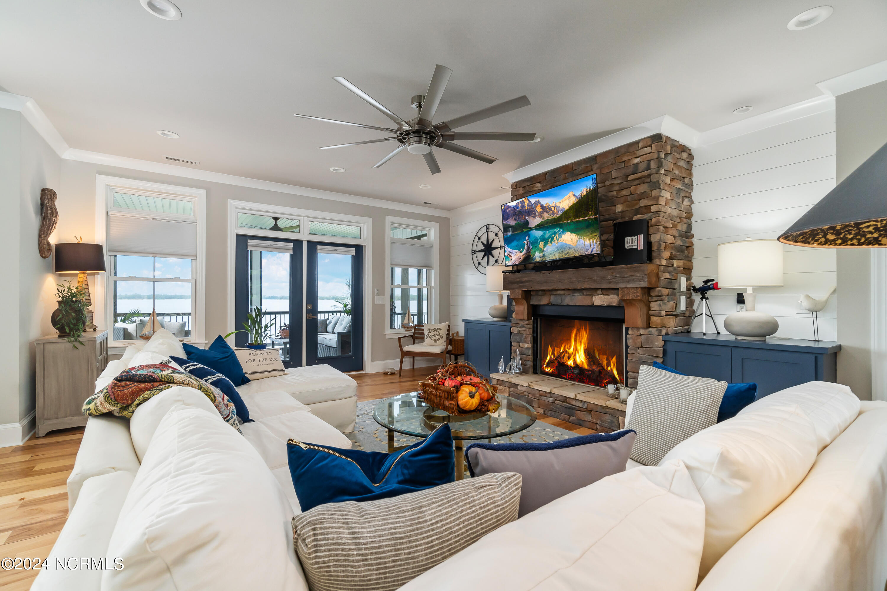 921 Arant Farm Road Merritt, NC 28556 - Photo 7 of 43 007_Living Room