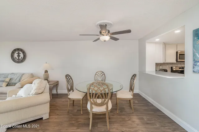 $3,150 | 995 N Highway, Unit 206, Indialantic, FL 32903