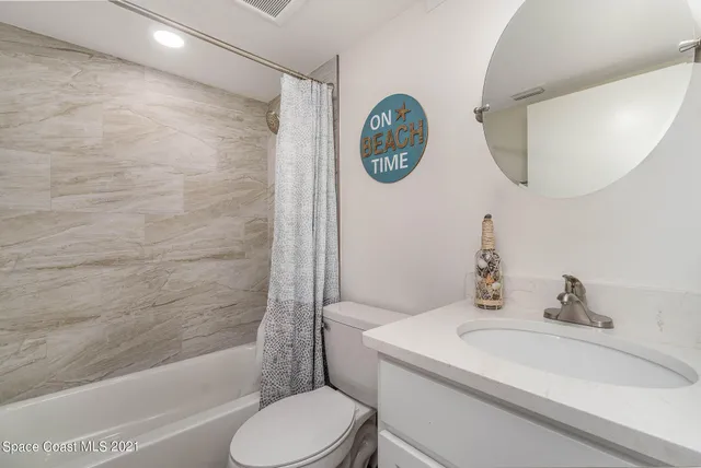 $3,150 | 995 N Highway, Unit 206, Indialantic, FL 32903