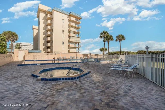 $3,150 | 995 N Highway, Unit 206, Indialantic, FL 32903