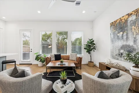 $364,700 | 1830 West Tidwell Road, Houston, TX 77091