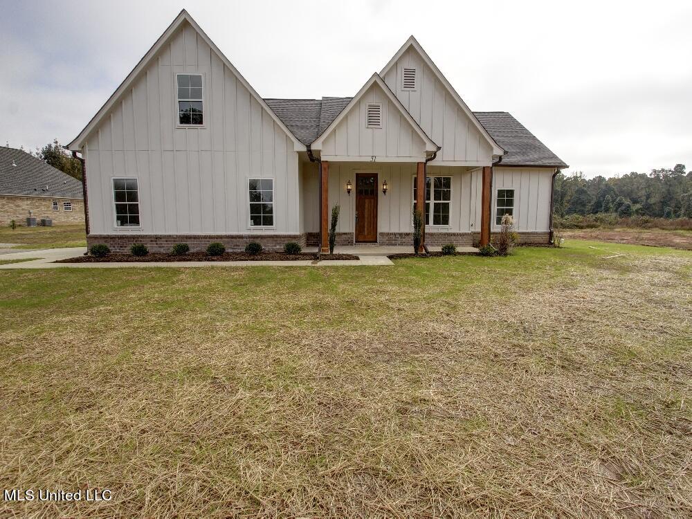 63 Chulahoma Road Holly Springs, MS 38635 - Photo 1 of 32 _MG_5581_2_3