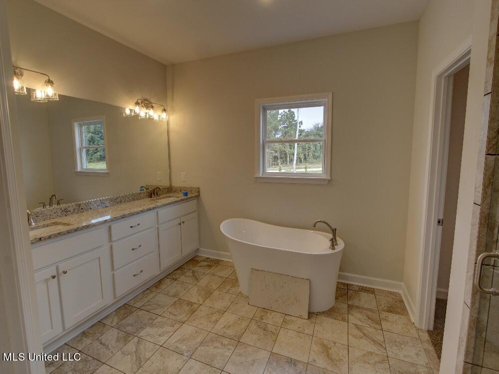 63 Chulahoma Road Holly Springs, MS 38635 - Photo 20 of 32 _MG_5542_3_4