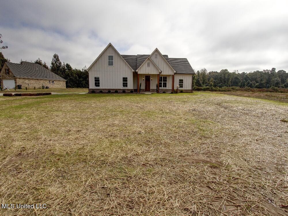63 Chulahoma Road Holly Springs, MS 38635 - Photo 2 of 32 _MG_5584_5_6
