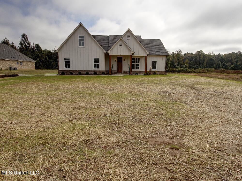 63 Chulahoma Road Holly Springs, MS 38635 - Photo 3 of 32 _MG_5587_8_9