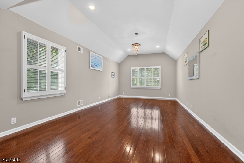 38 Grove Farm Road Pittstown, NJ 08867 - Photo 25 of 46
