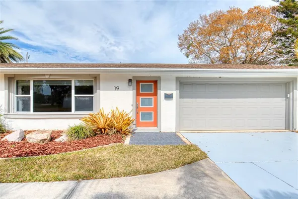 $535,000 | 19 Woodhaven Circle, Ormond Beach, FL 32176