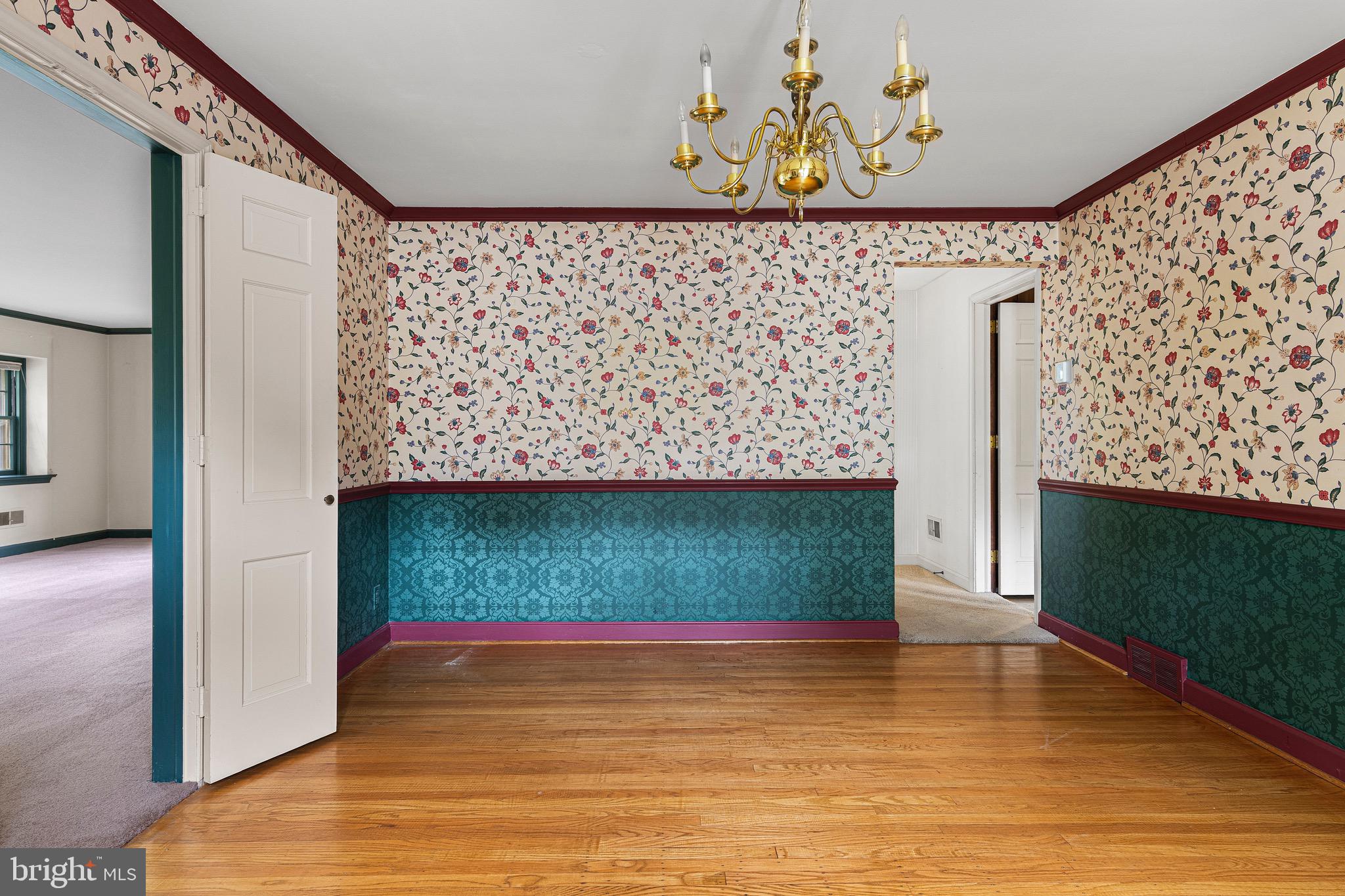71 Forest Lane Swarthmore, PA 19081 - Photo 10 of 33 a view of entryway