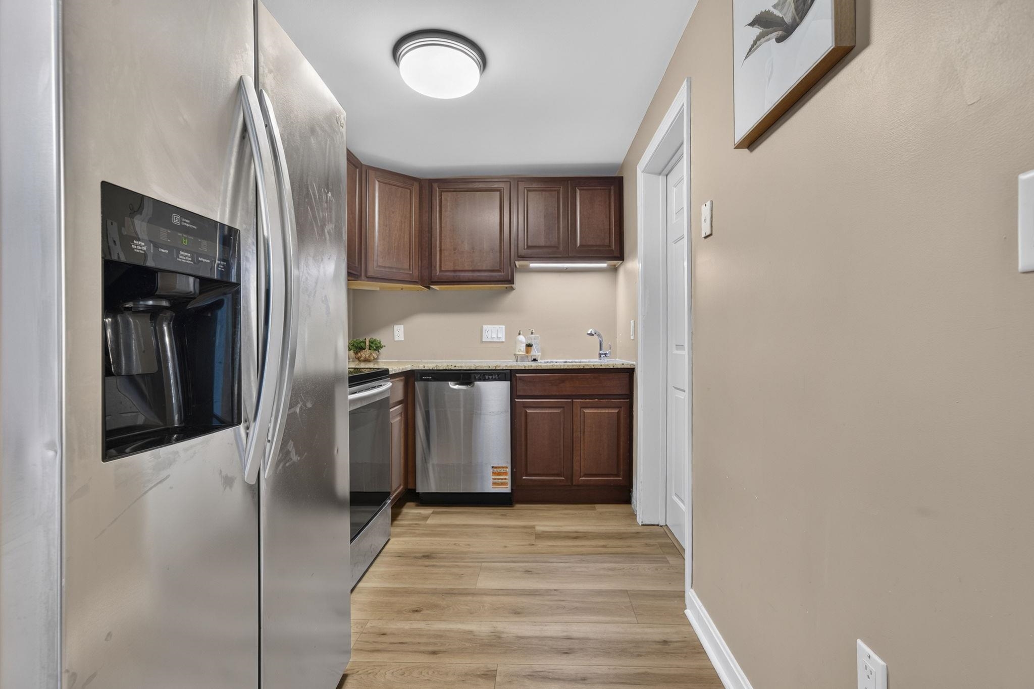 29 East Ridge Road Merrimack, NH 03054 - Photo 7 of 35 Gallery Image 7
