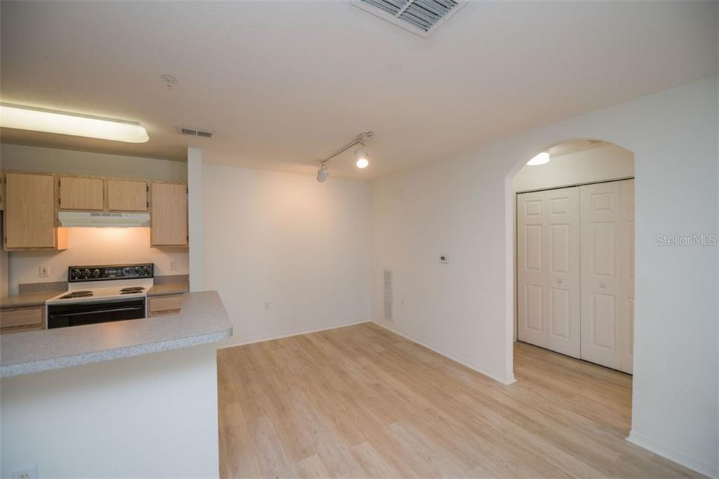 8821 Manor Loop, Unit 105 Lakewood Ranch, FL 34202 - Photo 14 of 38 Gallery Image 14