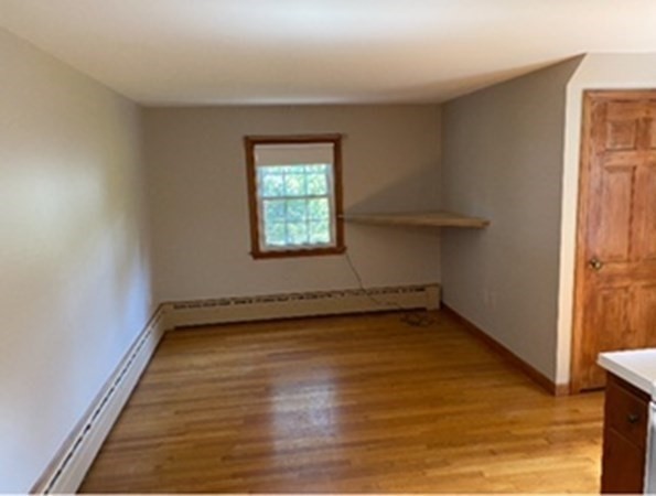 78 Mill Road Falmouth, MA 02540 - Photo 4 of 17 Gallery Image 4