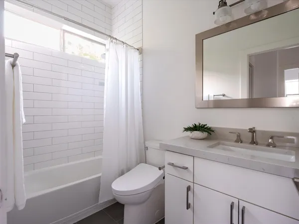 $1,325,000 | 615 Jewell Street, Austin, TX 78704