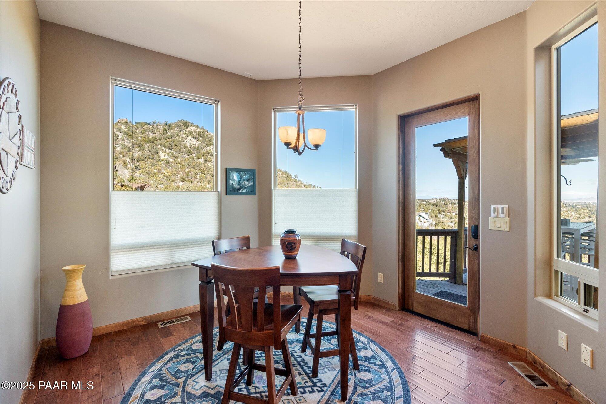 2094 Forest Hills Road Prescott, AZ 86303 - Photo 11 of 43 08-75961182