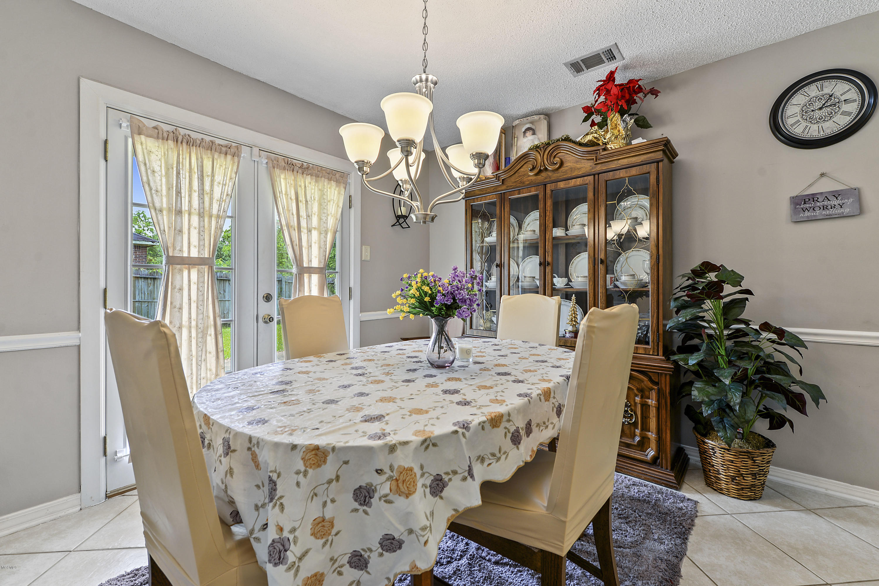 15121 Cook Road Biloxi, MS 39532 - Photo 10 of 19 010