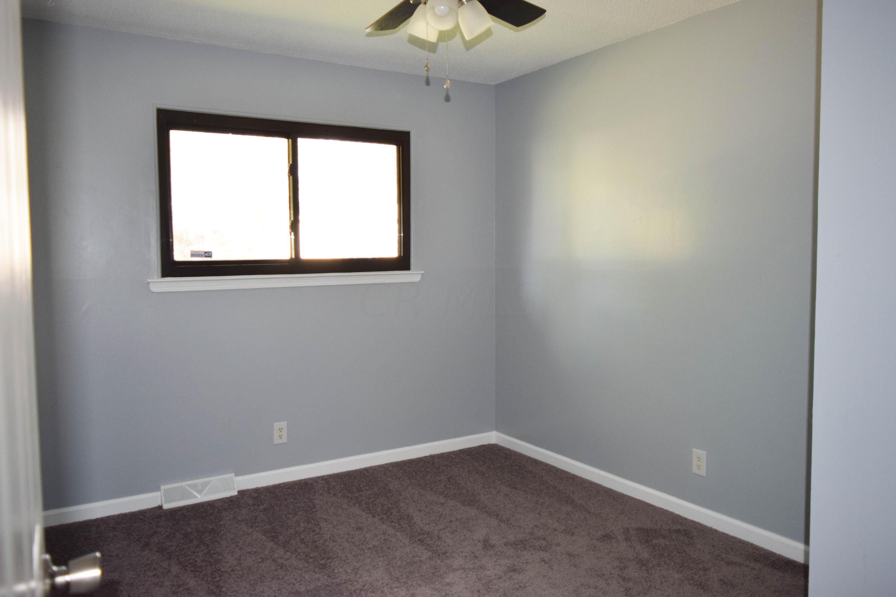 4584 Fairgrove Road Columbus, OH 43231 - Photo 12 of 21 Gallery Image 12