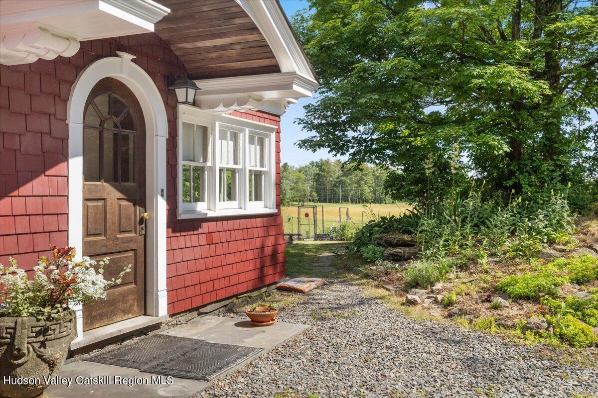 5 Highwoods Road Saugerties, NY 12477 - Photo 6 of 23 03-IMG_3307