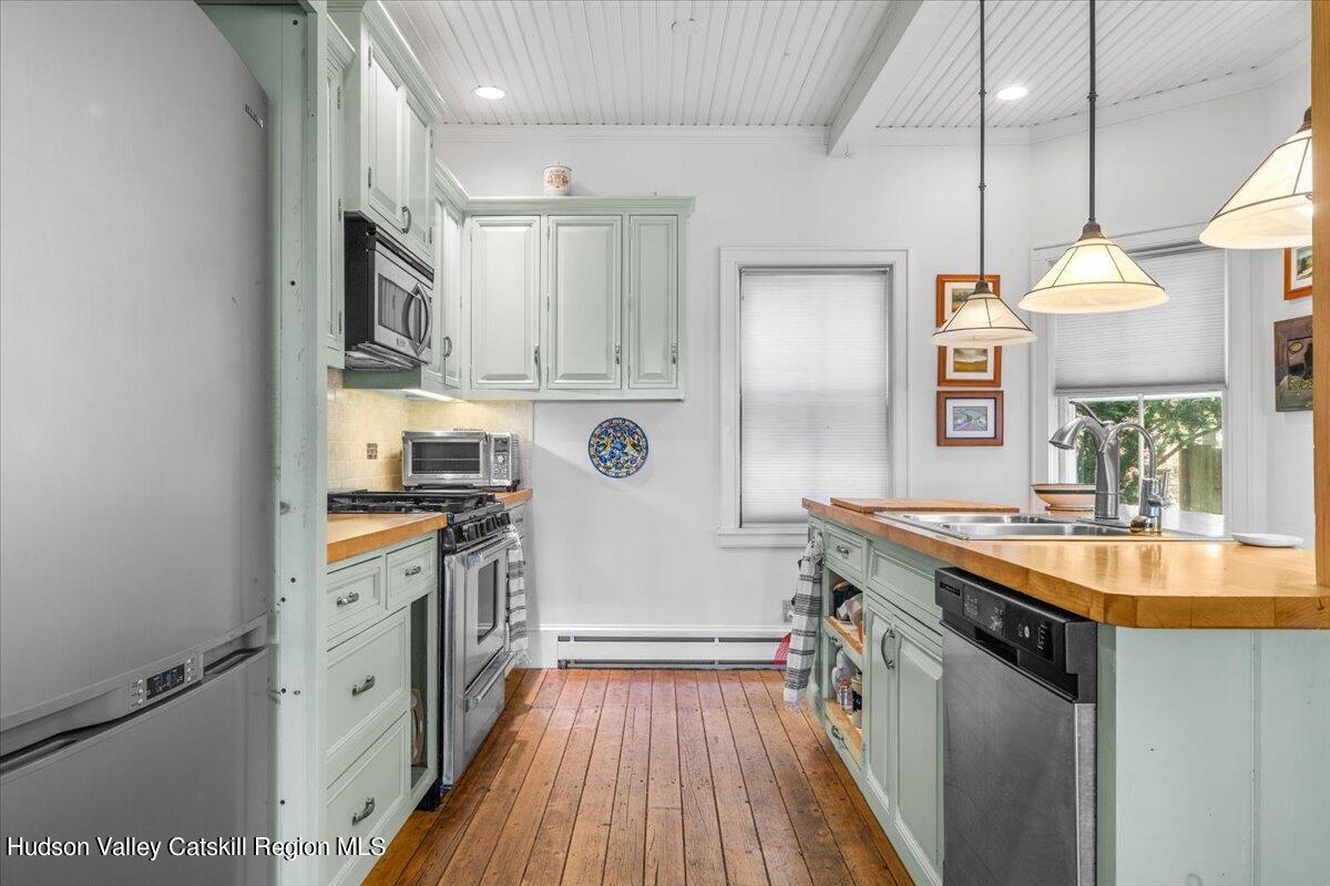 5 Highwoods Road Saugerties, NY 12477 - Photo 7 of 23 28-IMG_3123