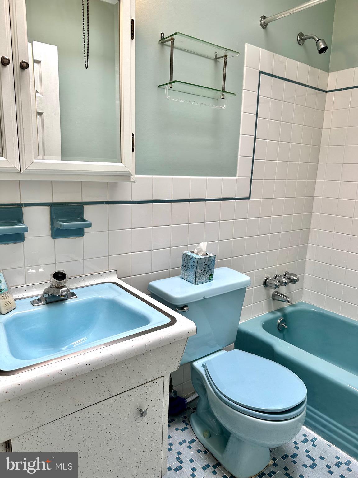 9122 Springview Road Philadelphia, PA 19115 - Photo 20 of 30 Gallery Image 20