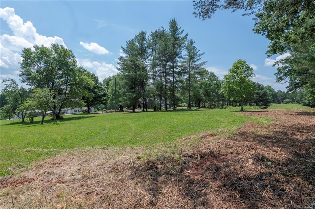 2295 Antioch Road Morganton, NC 28655 - Photo 12 of 30 Gallery Image 12