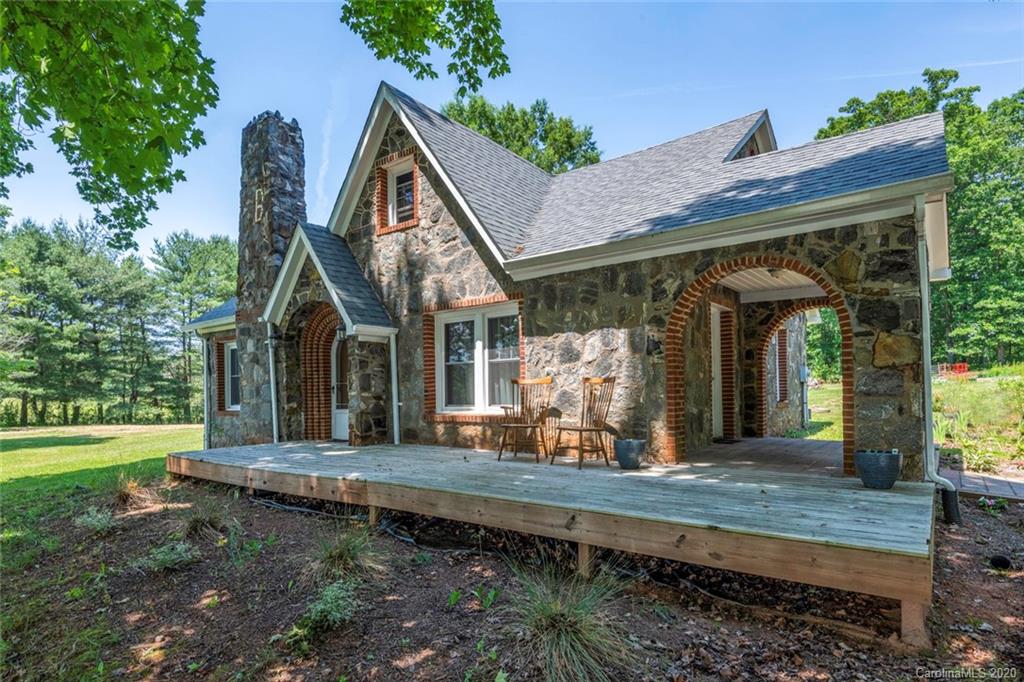 2295 Antioch Road Morganton, NC 28655 - Photo 3 of 30 Gallery Image 3