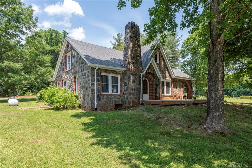 2295 Antioch Road Morganton, NC 28655 - Photo 5 of 30 Gallery Image 5