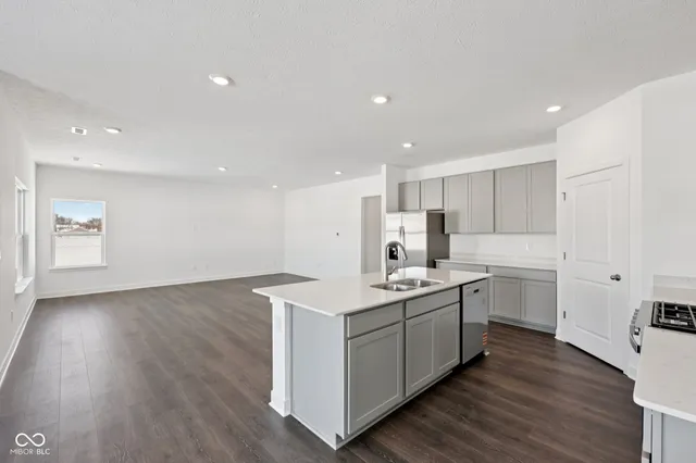 $439,900 | 8094 Wesleyan Drive, Avon, IN 46123