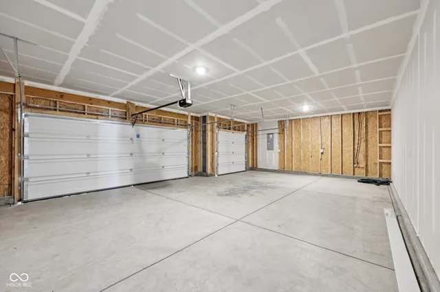 $439,900 | 8094 Wesleyan Drive, Avon, IN 46123