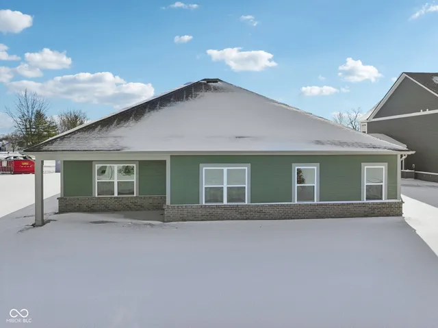 $439,900 | 8094 Wesleyan Drive, Avon, IN 46123