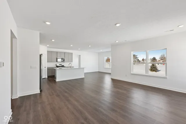 $439,900 | 8094 Wesleyan Drive, Avon, IN 46123