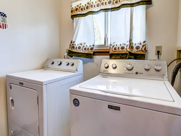 $230,000 | 479 Fairview Drive, Manhattan, IL 60442